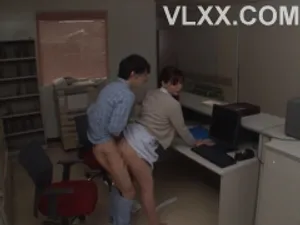 để chứng minh với bố là một môi giới bđs giỏi, cô con gái sẵn sàng làm mọi thứ