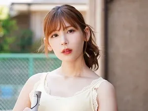 Chú lao công ngắm khe lồn em thư ký